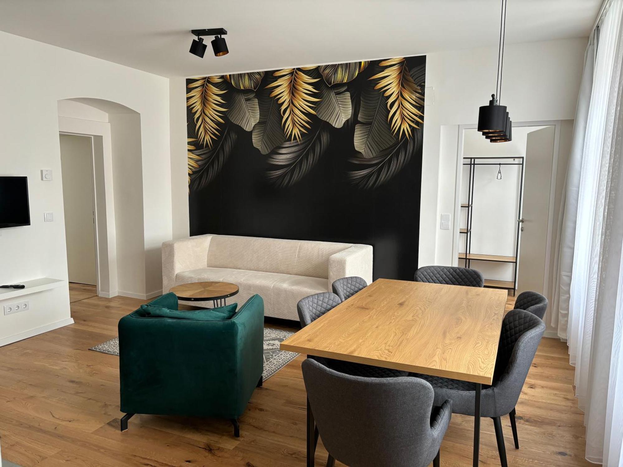 Schoenes Design, 3 Queensize-betten, Walk In Dusche, Kueche Komplett Mit Nespresso, Zusatzpaket Moeglich Kleinkinderbett, Kindergeschirr, Hochstuhl Apartamento *